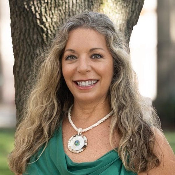 Dr. Kim Lucker-Greene